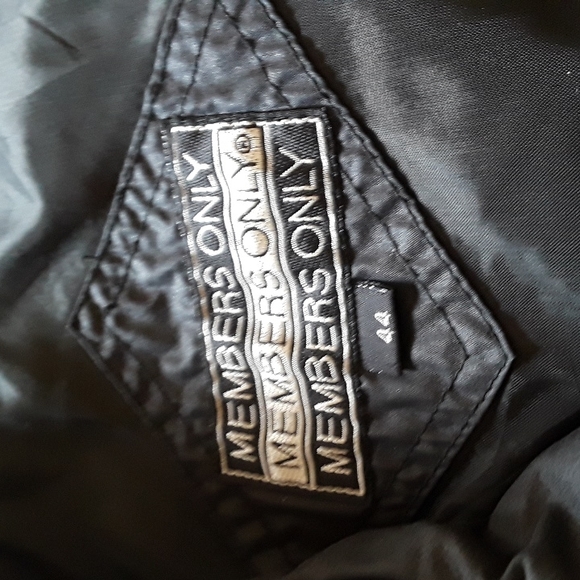 Members Only  black  jacket size 44 excellent condition - Picture 7 of 7